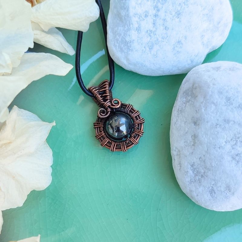 Collana Sole Nero medaglione